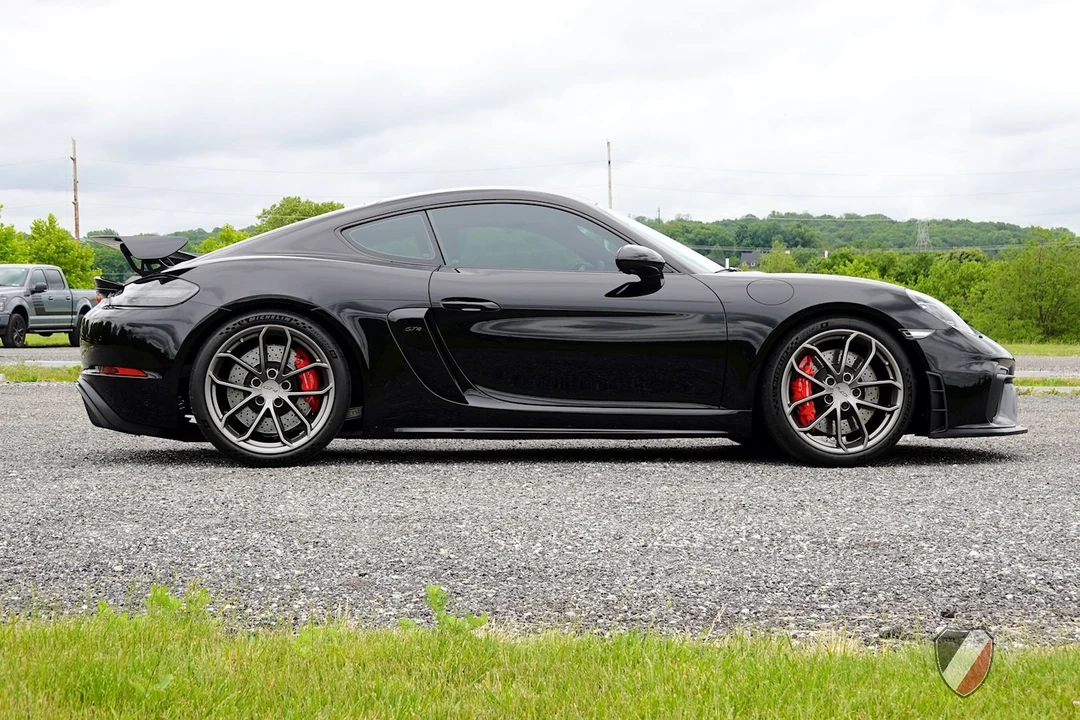 2020 Porsche 718 Cayman GT4 - Image 12 of 31