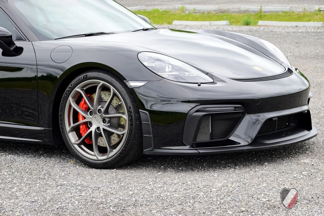 2020 Porsche 718 Cayman GT4 - Image 14 of 31