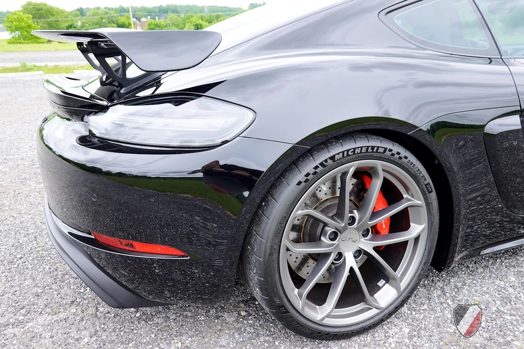 2020 Porsche 718 Cayman GT4 - Image 24 of 31