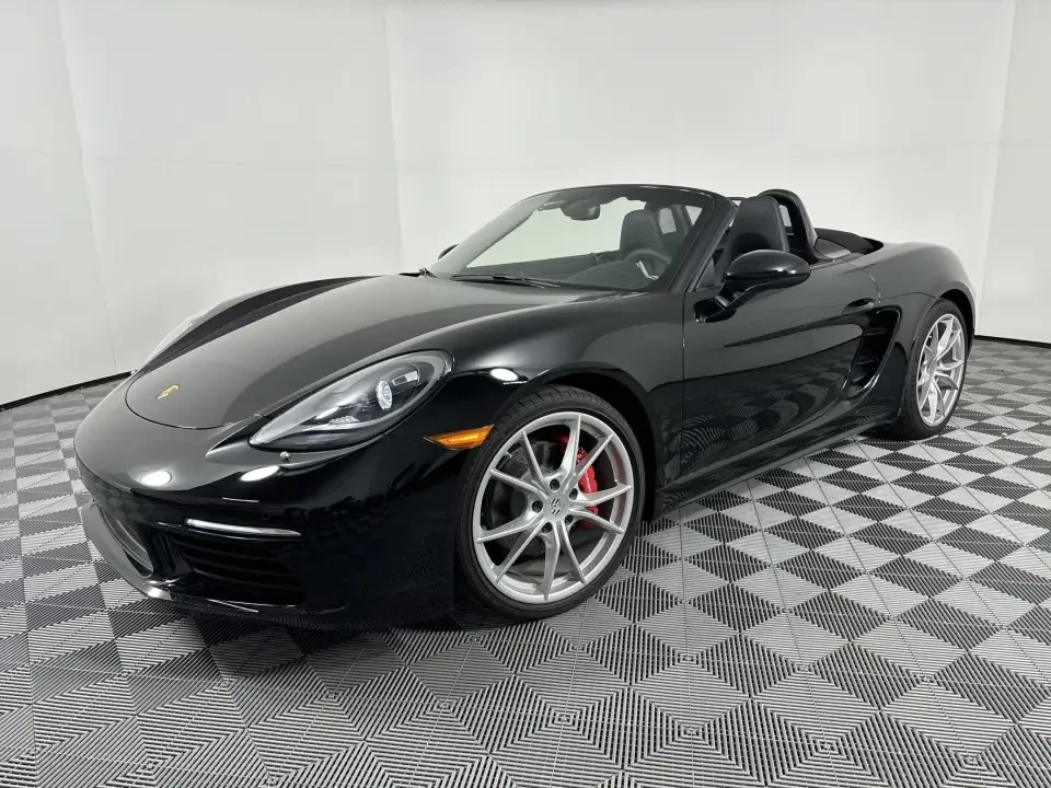 2020 Porsche 718 Cayman GT4 - Image 11 of 12