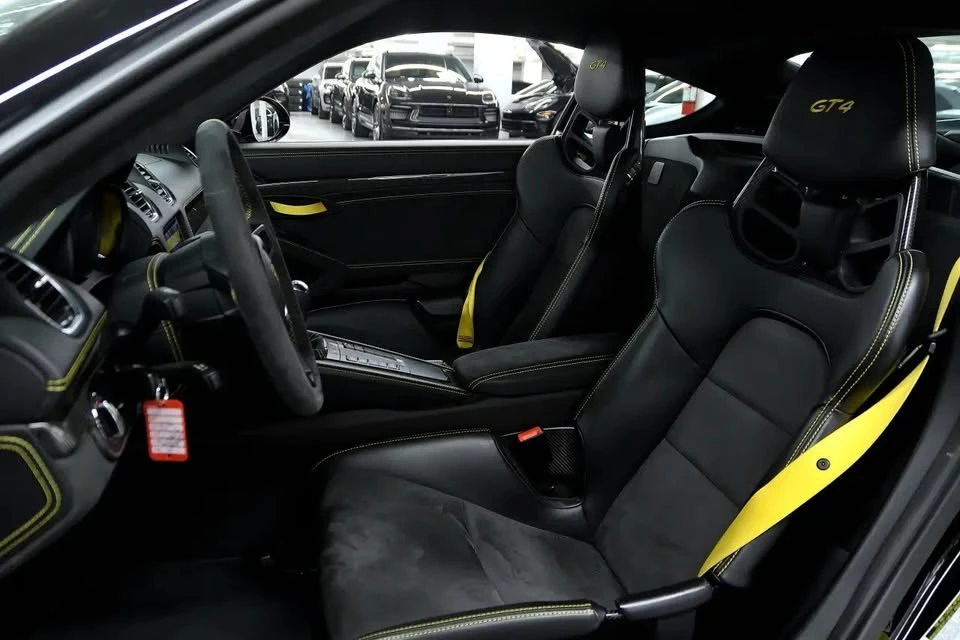 2020 Porsche 718 Cayman GT4 - Image 5 of 5