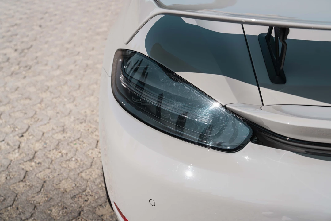 2020 Porsche 718 Cayman GT4 - Image 27 of 31