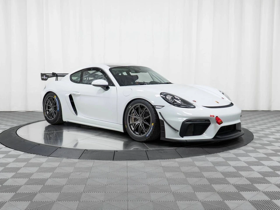 2020 Porsche 718 Cayman GT4 - Image 3 of 5