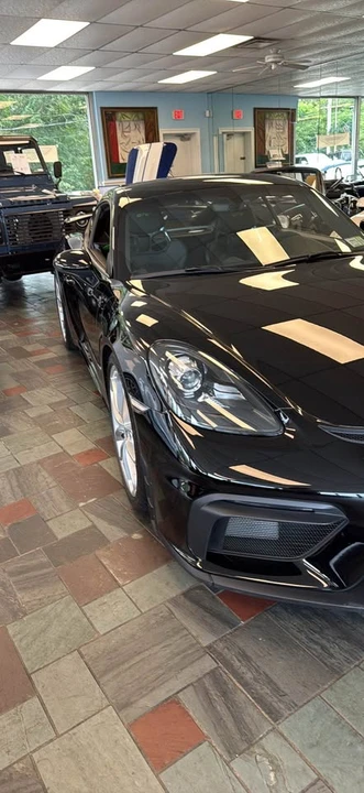 2020 Porsche 718 Cayman GT4 - Image 5 of 10