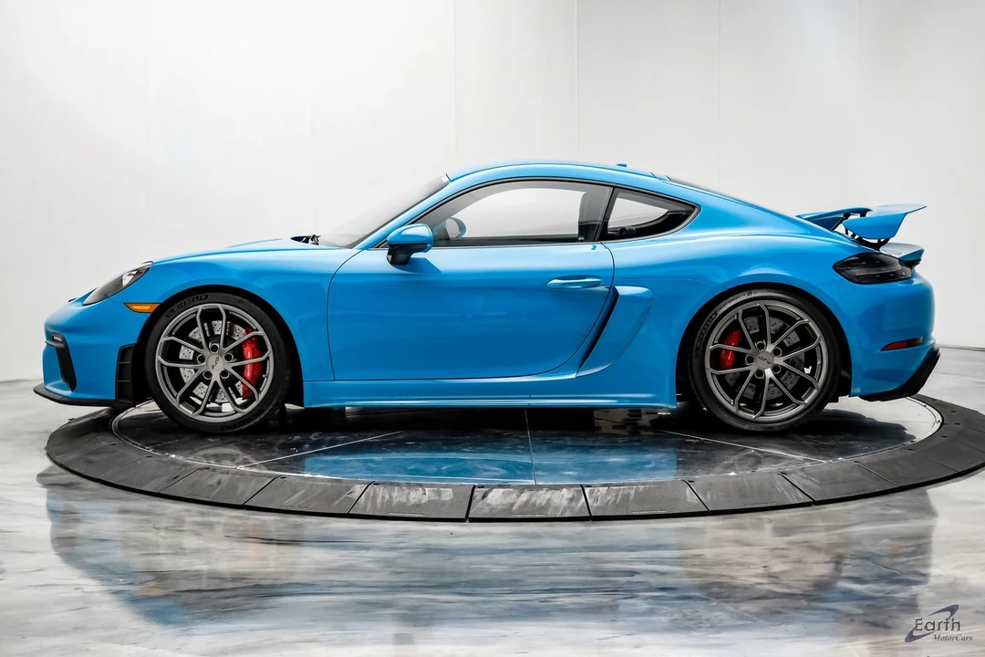 2020 Porsche 718 Cayman GT4 - Image 6 of 31