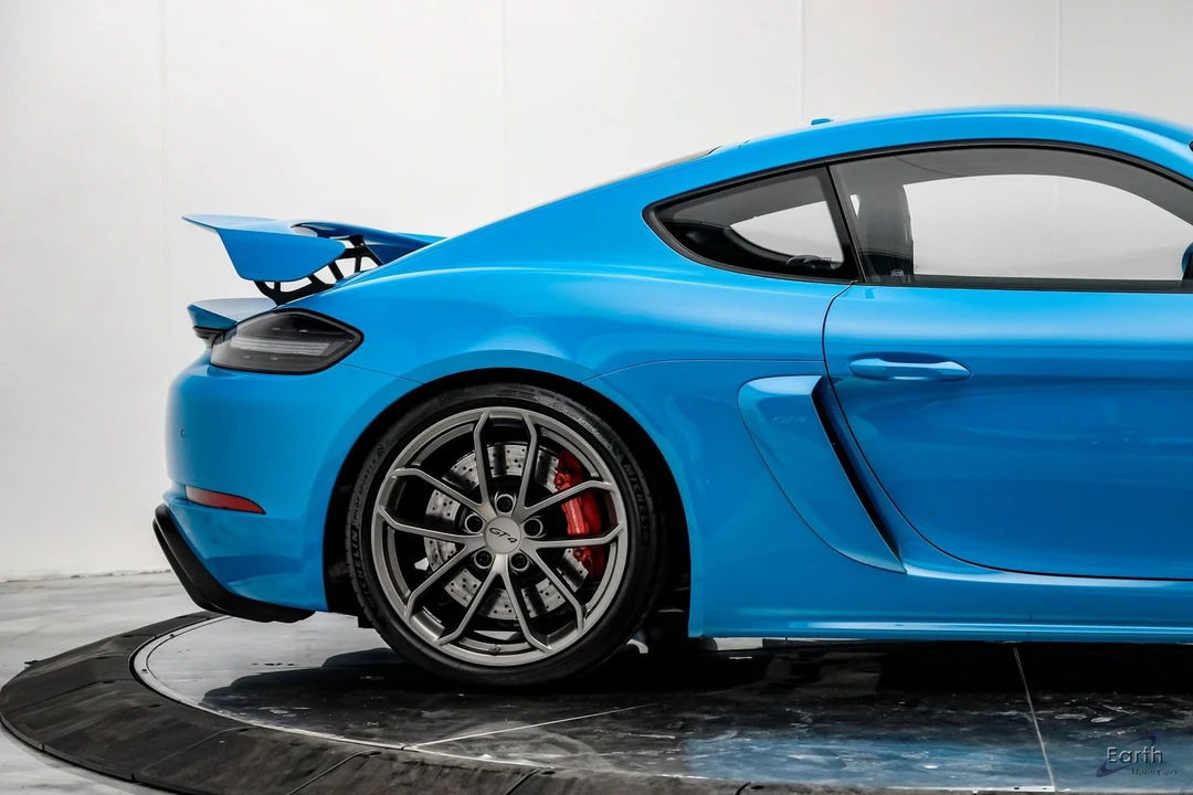 2020 Porsche 718 Cayman GT4 - Image 22 of 31