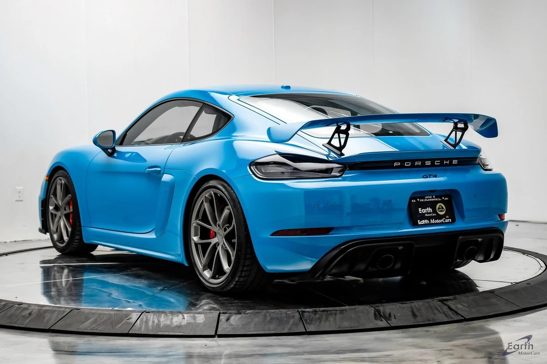 2020 Porsche 718 Cayman GT4 - Image 11 of 31