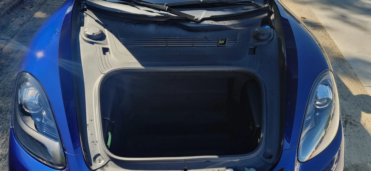 2020 Porsche 718 Cayman GT4 - Image 13 of 21