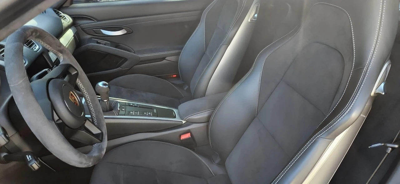2020 Porsche 718 Cayman GT4 - Image 14 of 21