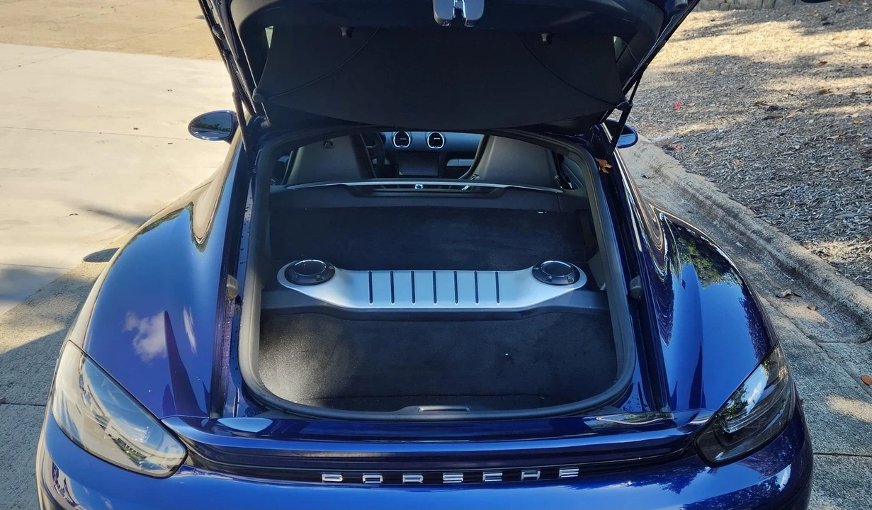 2020 Porsche 718 Cayman GT4 - Image 12 of 21