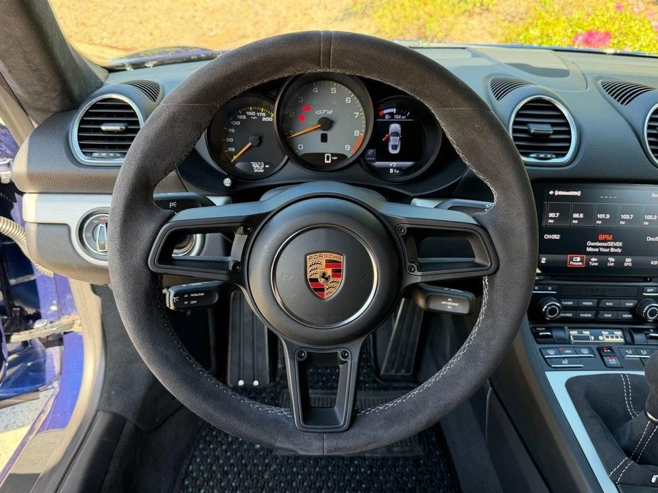 2020 Porsche 718 Cayman GT4 - Image 21 of 21
