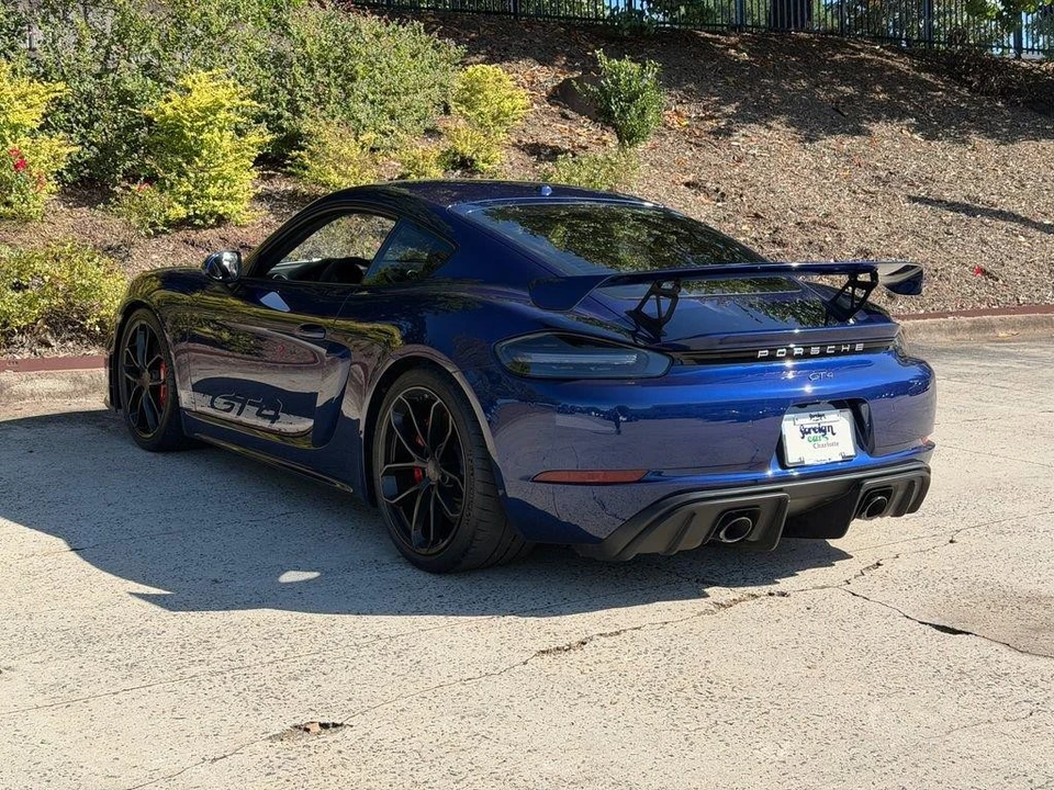 2020 Porsche 718 Cayman GT4 - Image 7 of 21