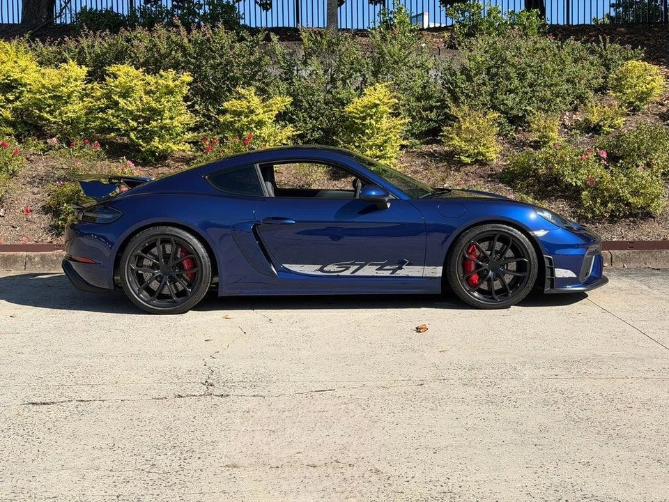 2020 Porsche 718 Cayman GT4 - Image 6 of 21