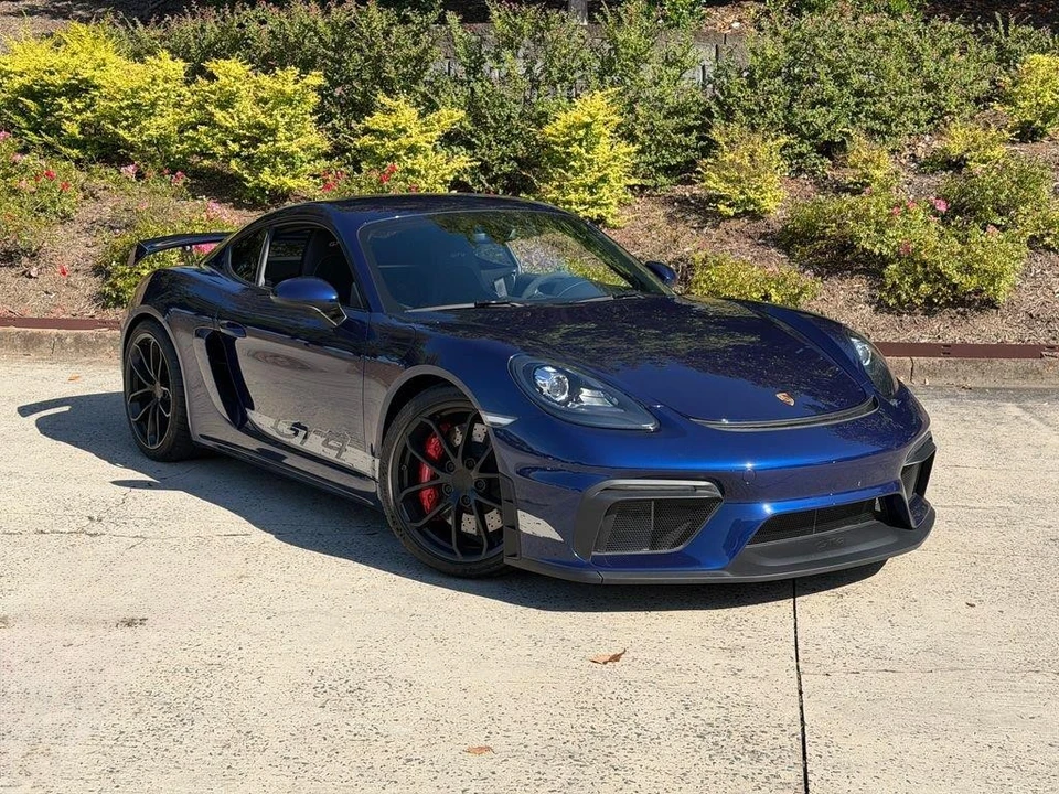 2020 Porsche 718 Cayman GT4 - Image 2 of 21