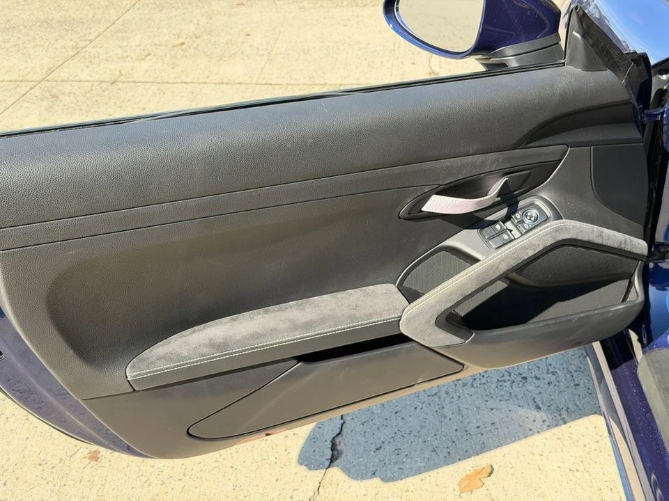 2020 Porsche 718 Cayman GT4 - Image 19 of 20