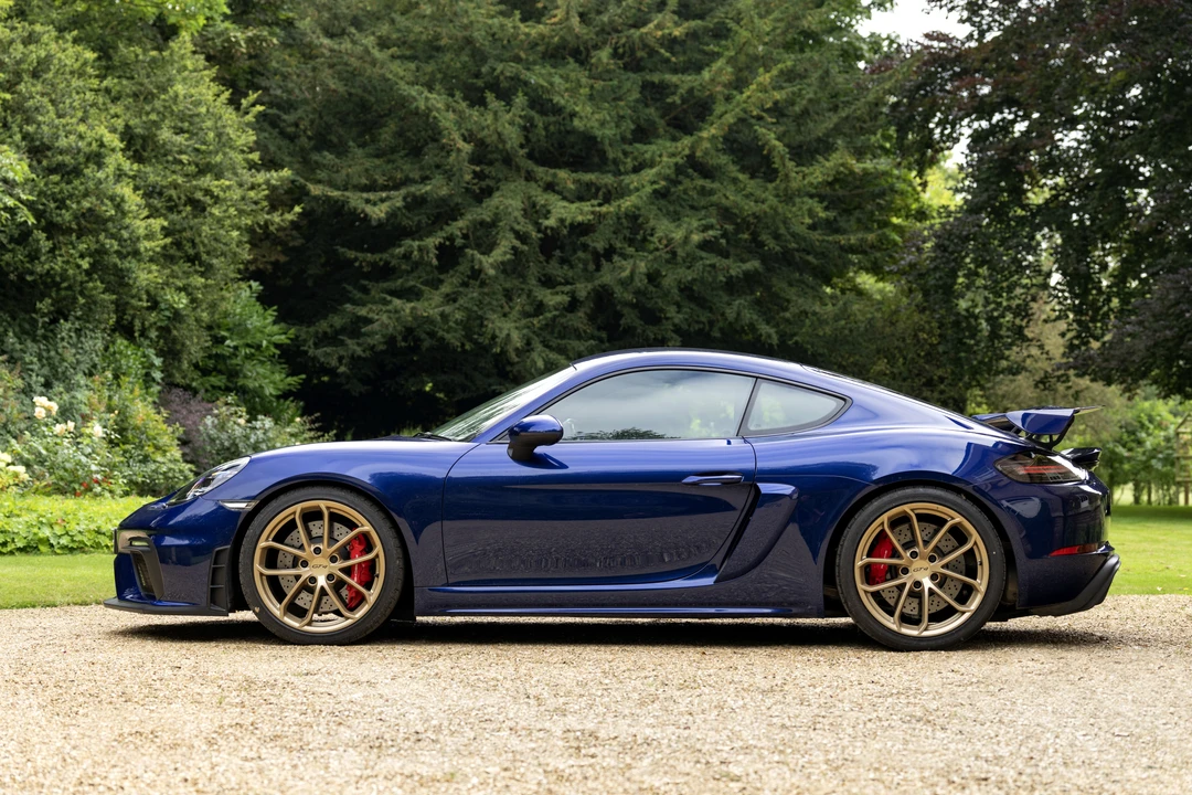 2020 Porsche 718 Cayman GT4 - Image 15 of 31