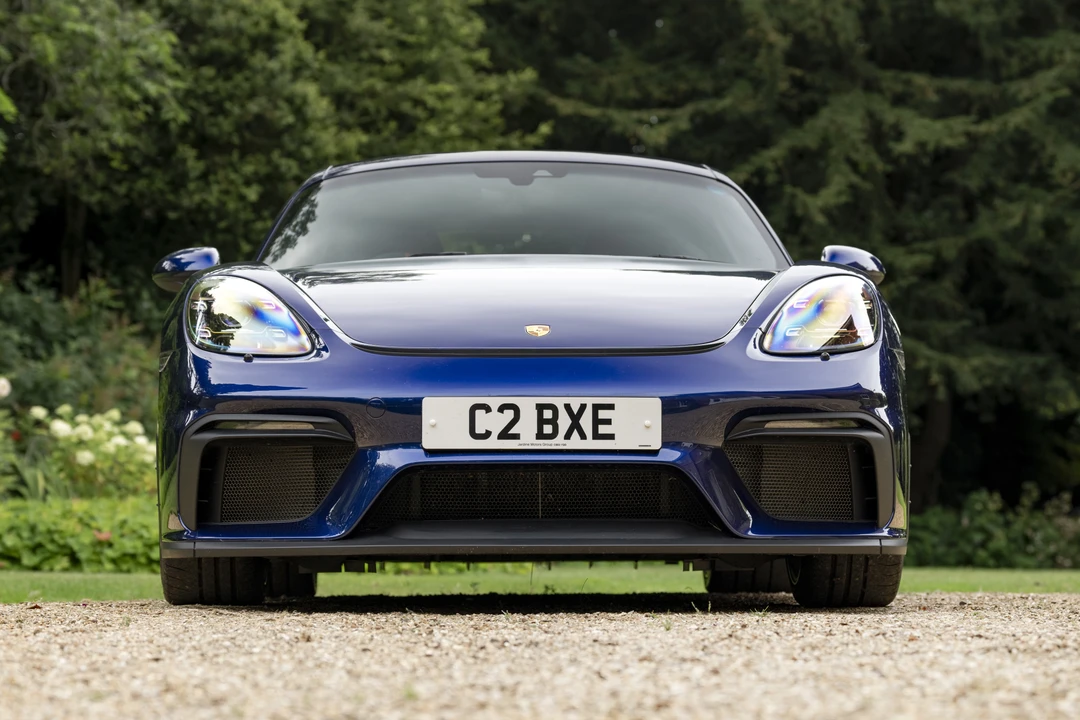 2020 Porsche 718 Cayman GT4 - Image 10 of 31