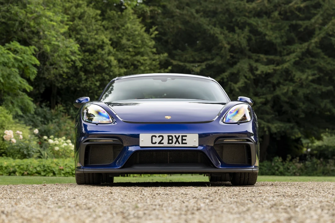 2020 Porsche 718 Cayman GT4 - Image 17 of 31