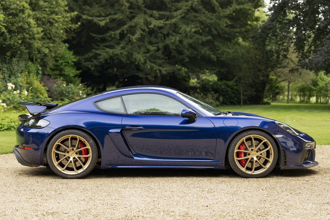 2020 Porsche 718 Cayman GT4 - Image 4 of 31