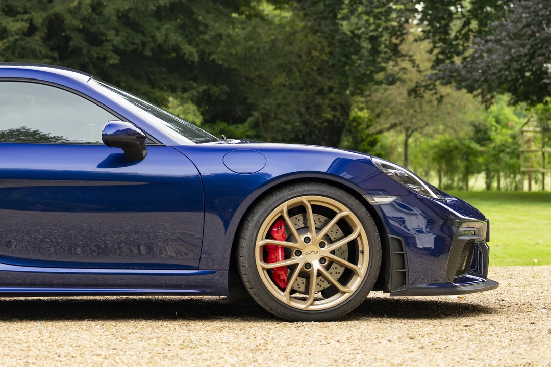 2020 Porsche 718 Cayman GT4 - Image 26 of 31