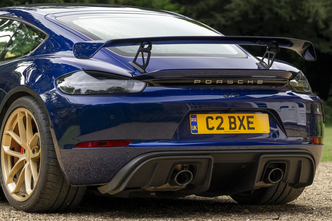 2020 Porsche 718 Cayman GT4 - Image 27 of 31