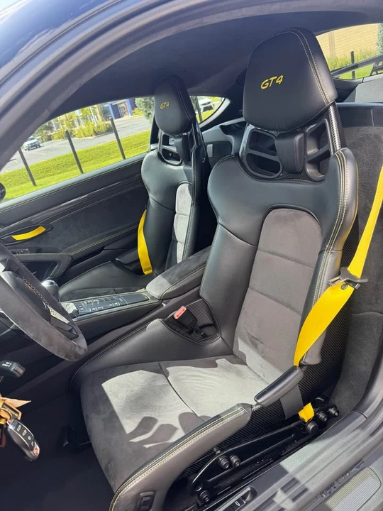 2020 Porsche 718 Cayman GT4 - Image 7 of 11