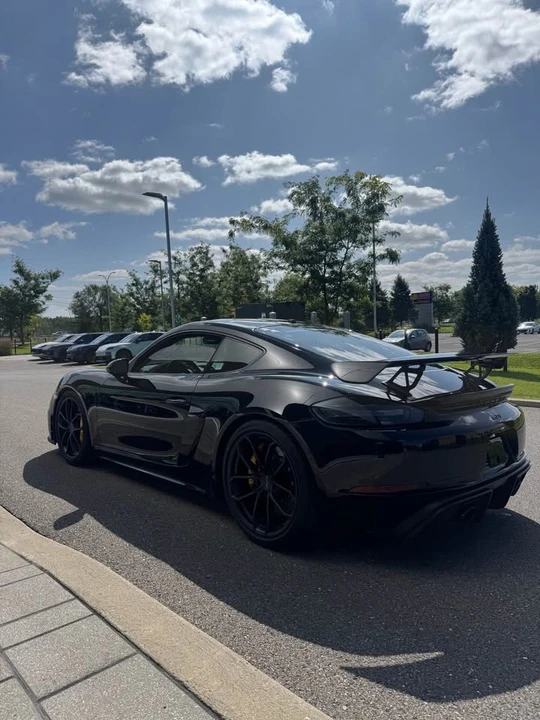 2020 Porsche 718 Cayman GT4 - Image 4 of 11