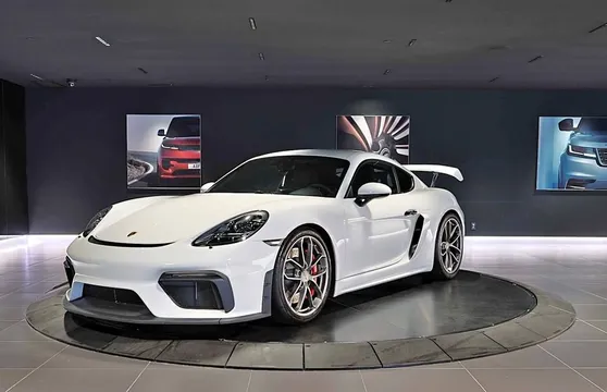 2020 Porsche 718 Cayman GT4