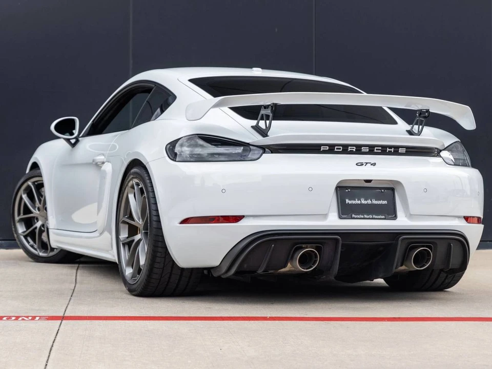 2020 Porsche 718 Cayman GT4 - Image 3 of 5