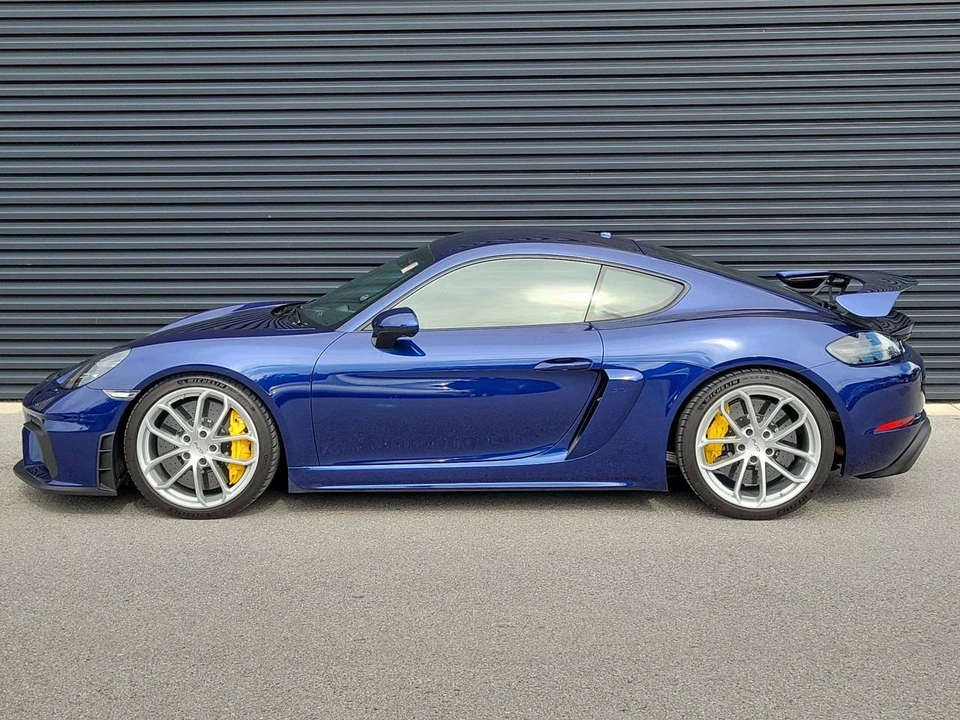 2020 Porsche 718 Cayman GT4 - Image 2 of 5