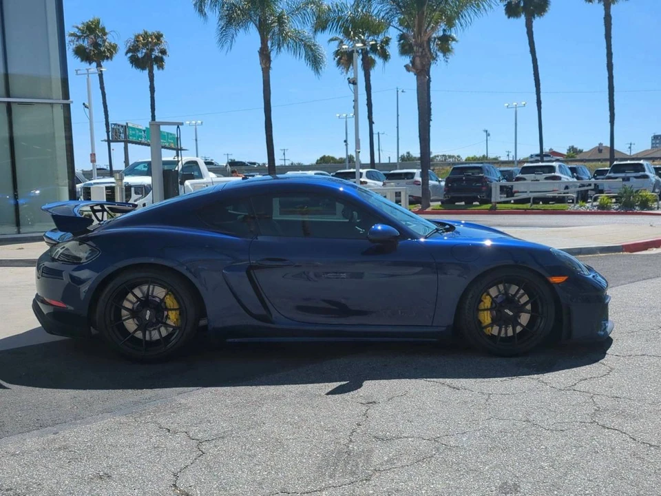 2020 Porsche 718 Cayman GT4 - Image 4 of 5