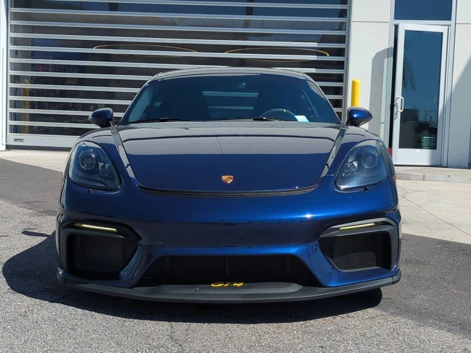 2020 Porsche 718 Cayman GT4 - Image 2 of 5