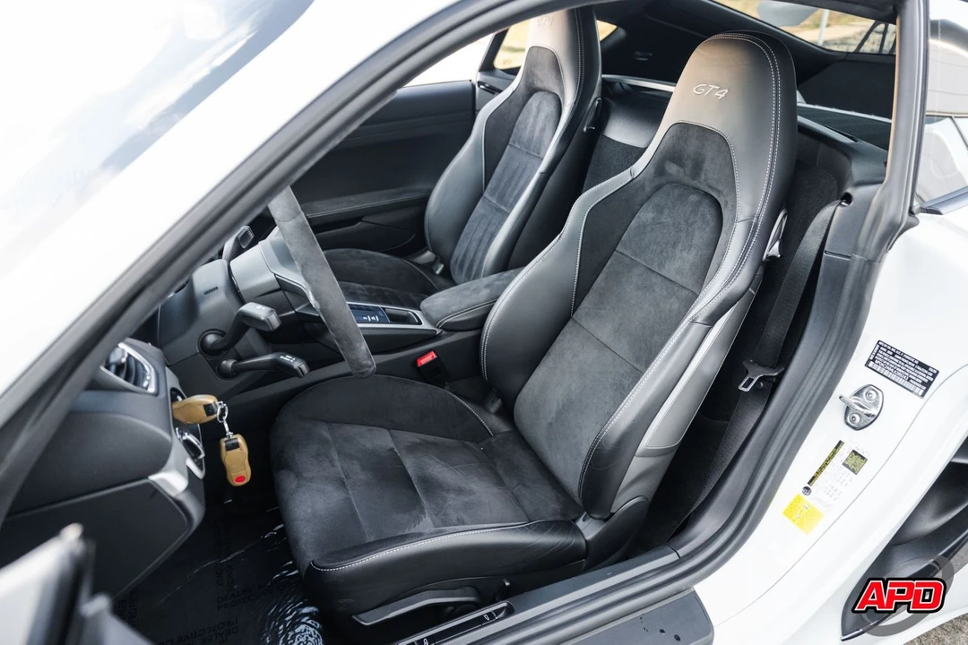 2020 Porsche 718 Cayman GT4 - Image 4 of 12