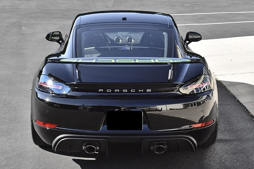 2020 Porsche 718 Cayman GT4 - Image 5 of 11