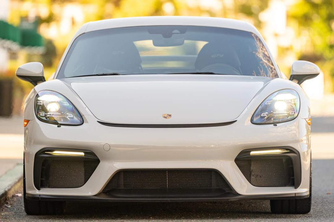 2020 Porsche 718 Cayman GT4 - Image 6 of 31
