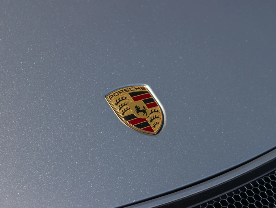2020 Porsche 718 Cayman GT4 - Image 20 of 31