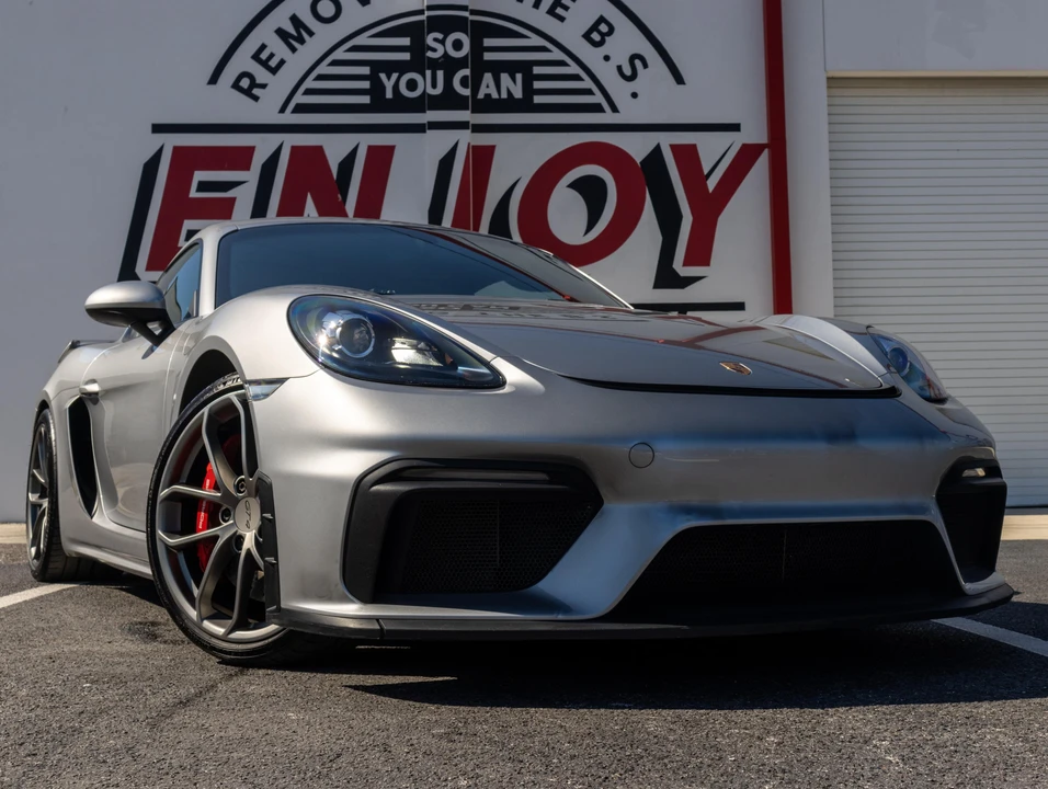 2020 Porsche 718 Cayman GT4 - Image 14 of 31