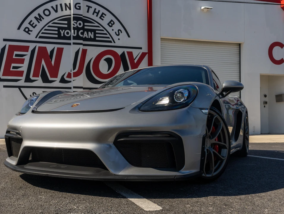 2020 Porsche 718 Cayman GT4 - Image 7 of 31