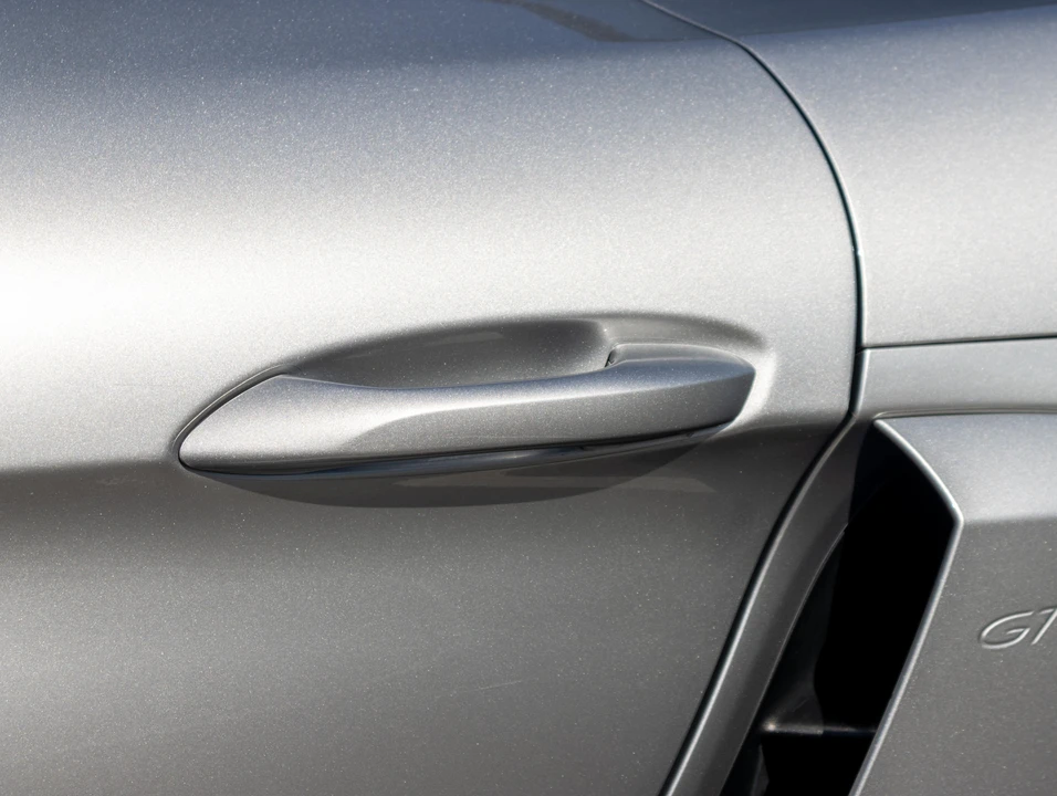 2020 Porsche 718 Cayman GT4 - Image 29 of 31