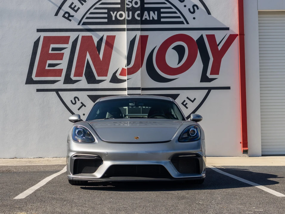 2020 Porsche 718 Cayman GT4 - Image 6 of 31