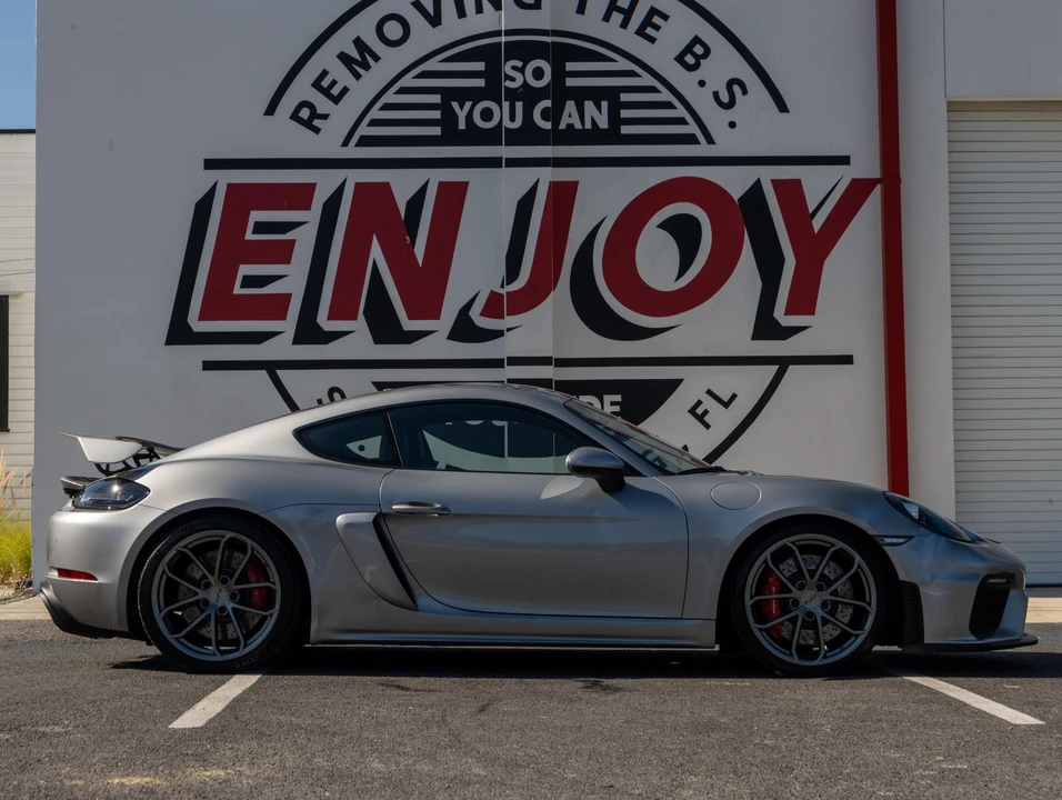 2020 Porsche 718 Cayman GT4 - Image 13 of 31