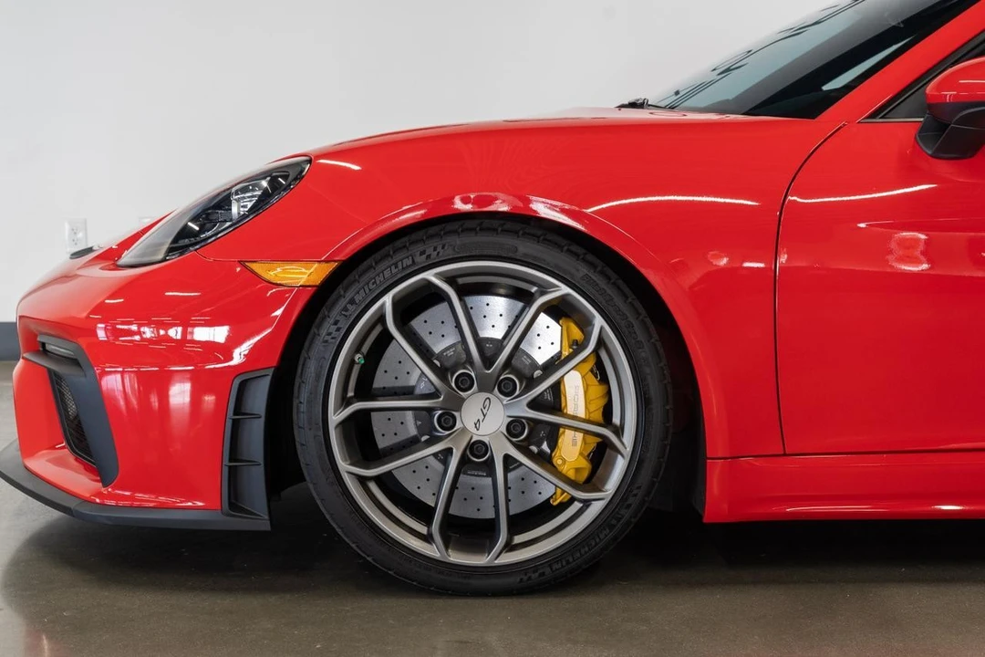 2020 Porsche 718 Cayman GT4 - Image 19 of 21