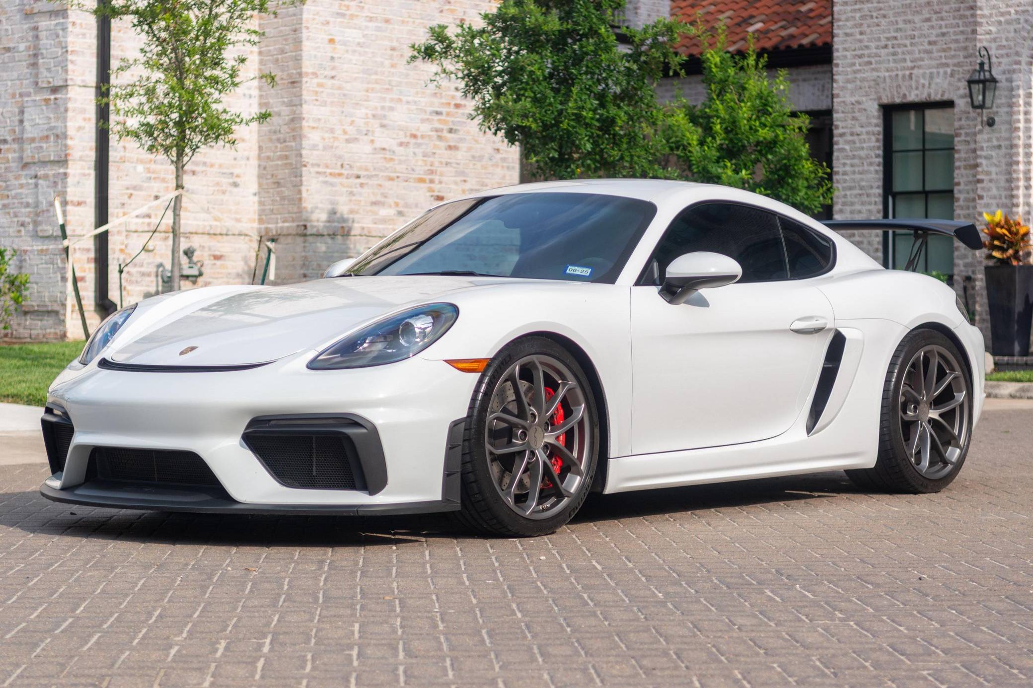 2020 Porsche 718 Cayman GT4