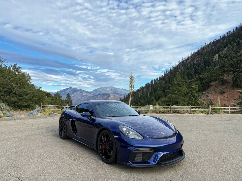 2020 Porsche 718 Cayman GT4 - Image 4 of 12