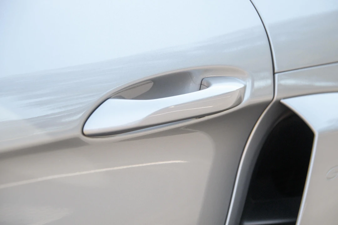 2020 Porsche 718 Cayman GT4 - Image 22 of 31