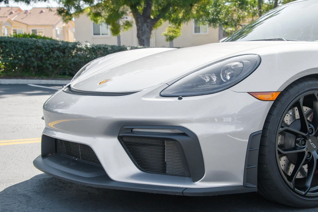 2020 Porsche 718 Cayman GT4 - Image 14 of 31