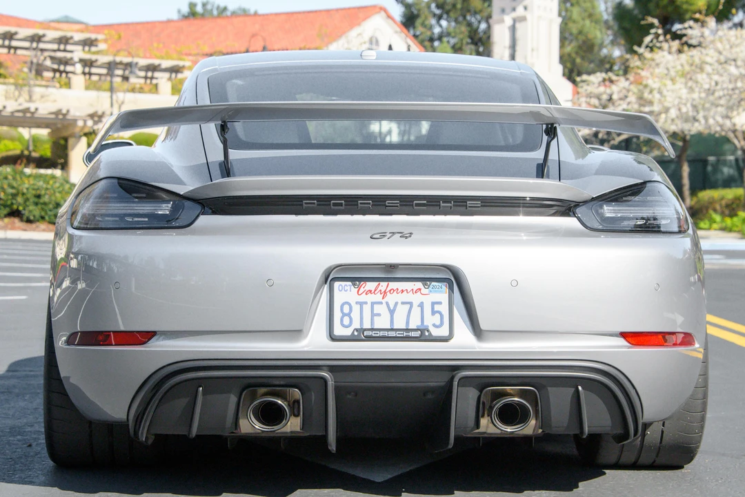 2020 Porsche 718 Cayman GT4 - Image 5 of 31