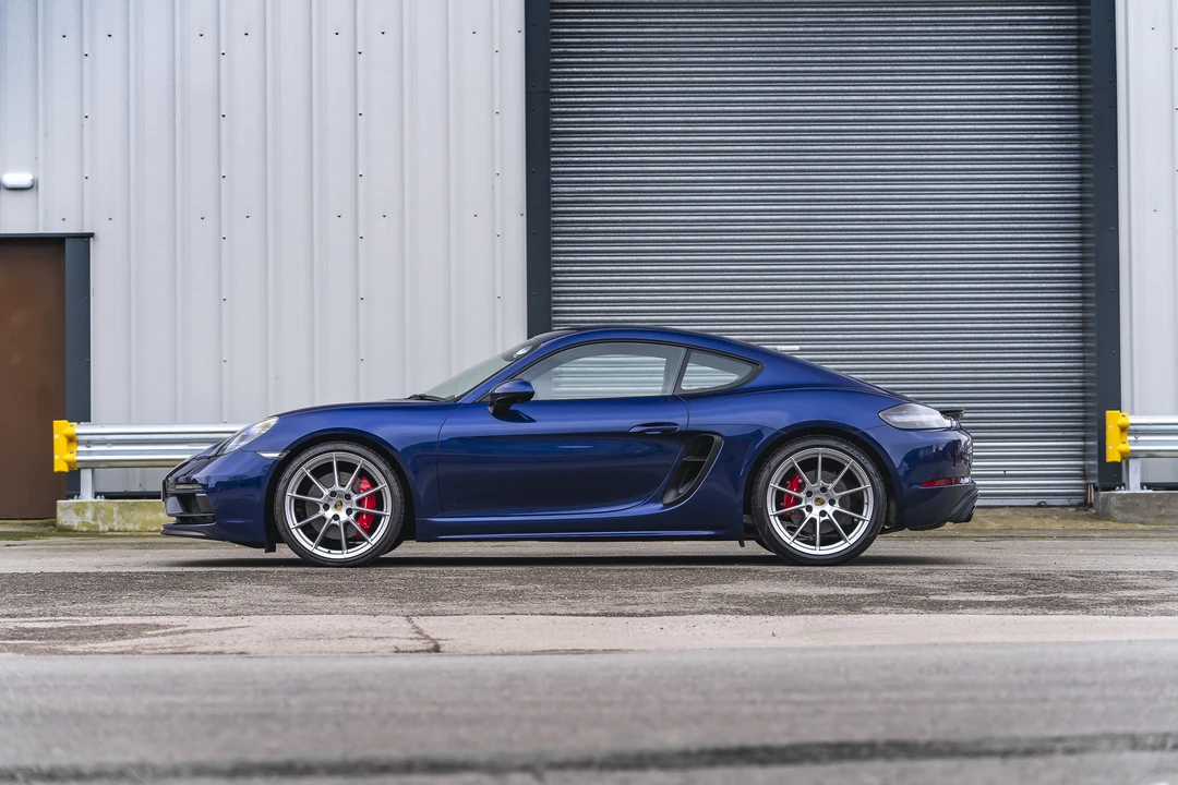 2020 Porsche 718 Cayman GTS 4.0 - Image 9 of 31