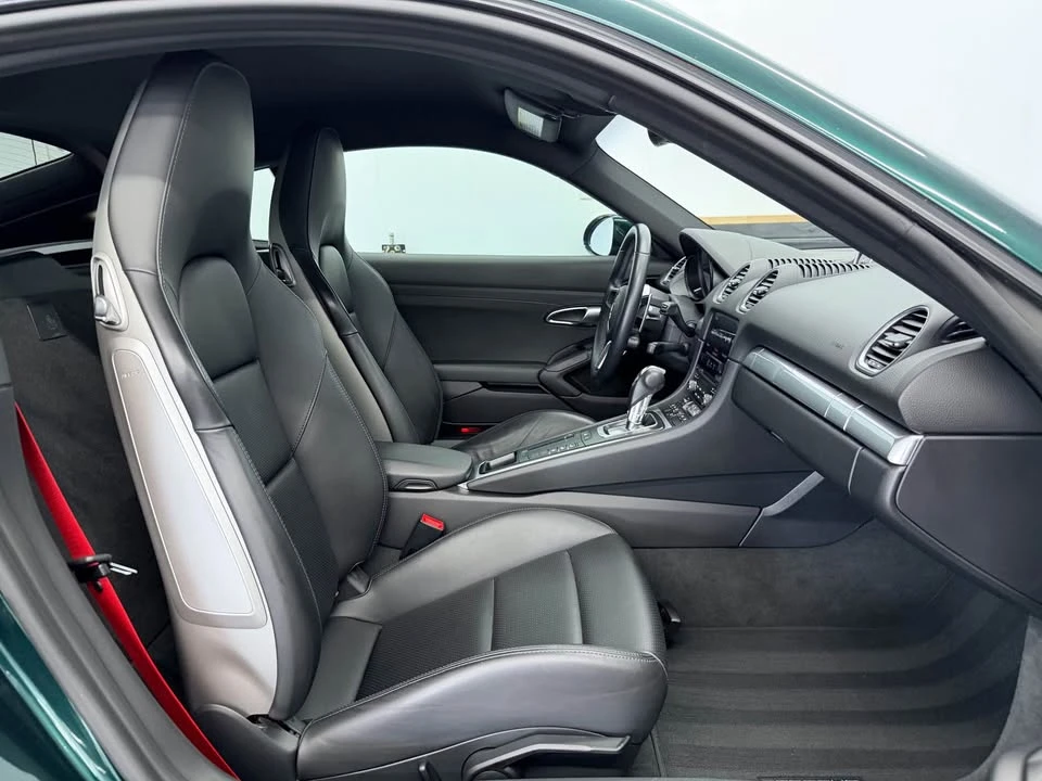 2020 Porsche 718 Cayman - Image 15 of 20