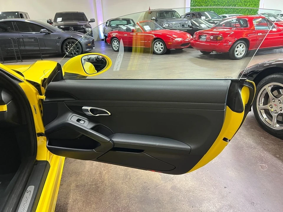 2020 Porsche 718 Cayman S - Image 7 of 12